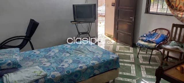 casa en San Lorenzo sobre asfalto, foto 3