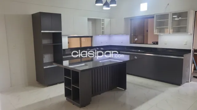 Remato Hermosa Residencia A Precio De Casa MarambureLuque — foto 4