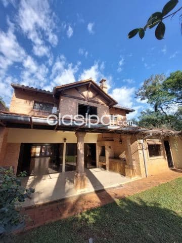 Casa de 3 habitaciones en Suite + escritorio, Barrio Mburucuya, Zona Curda, foto 1