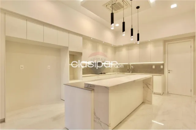 Lujosa residencia en b. Los laureles, foto 3