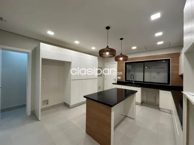 hermosa residencia en Zona Colegio Goethe. barrio Ykua sati, foto 2