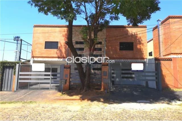hermoso duplex en barrio residencial Mburucuyá — foto 3