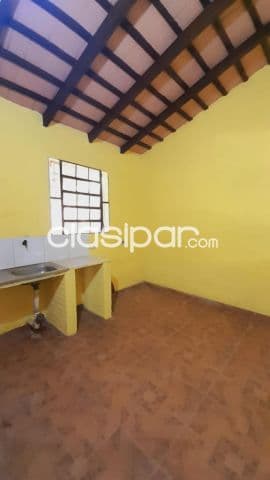 Casa en Luque barrio bella vista..excelente ubicacion