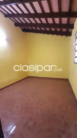 Casa en Luque barrio bella vista..excelente ubicacion, foto 3