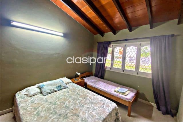 Amplia y rústica quinta de 2352 m2 c/piscina, quincho, canchas en ruta sanber/altos