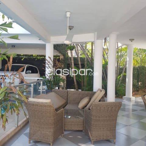 Lujosa casa en barrio santo domingo / Manorá — foto 1