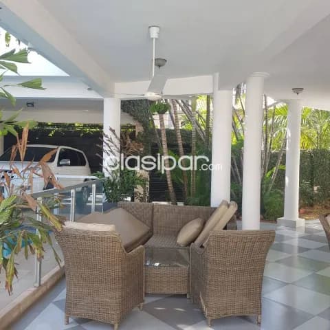 Lujosa casa en barrio santo domingo / Manorá — foto 2