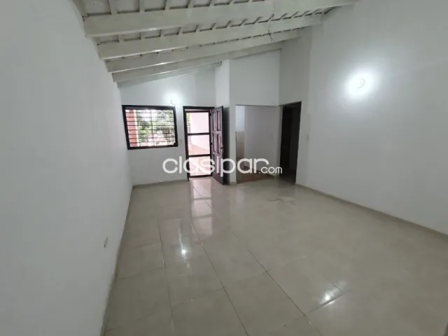 Casa en Mariano Roque Alonso, a metros de la ruta que va a remanso, foto 3