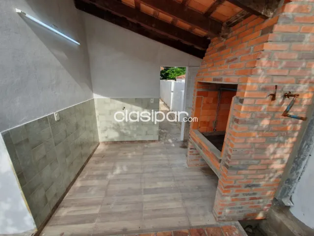 Casa en Mariano Roque Alonso, a metros de la ruta que va a remanso, foto 4