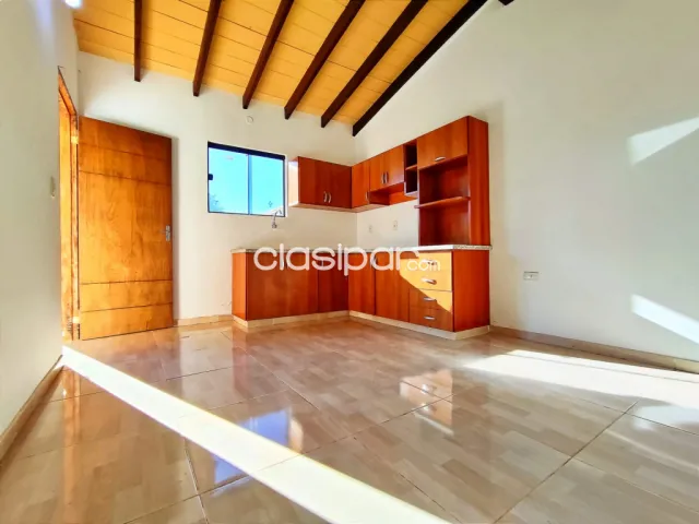 Hermoso y amplio chalet en Ñemby zona rincon de 2 dormit, foto 5