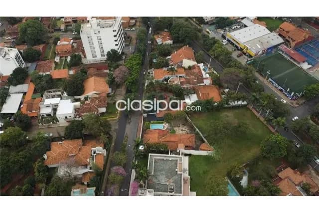 Amplia residencia en bo.mcal.estigarribia ri 18 pitiantuta, foto 3