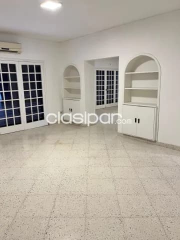 Bo Jara: Confortable residencia en pb, 3 dormit, jardín, estacionamiento, 1.500 usd, foto 3