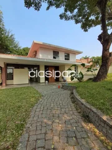 Z/ c. Centenario, eldorado: Importante residencia, 5 dormit, totalamente climatizado — foto 2