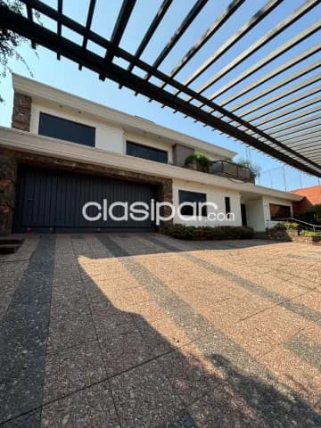 Villa Morra, Recoleta: Importante residencia, 4 suites, escritorio, amplia recepcion, foto 3