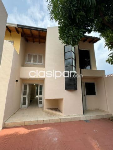Duplex en asuncion barrio Las Lomas cod 4434
