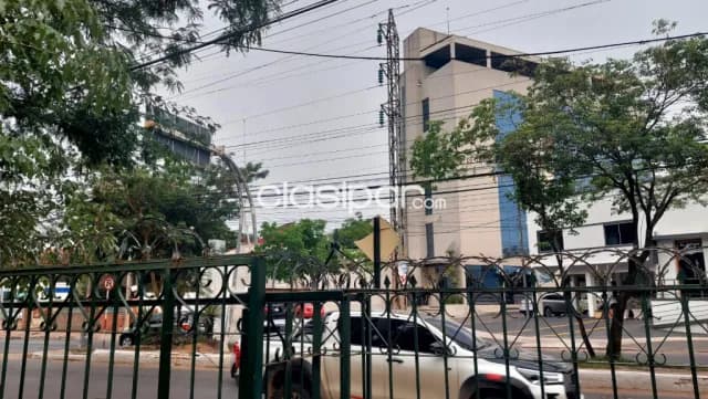 Propiedad sobre artigas c/ gral santos — foto 5