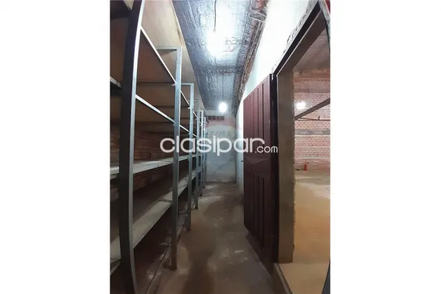 Amplio deposito con oficinas en San Lorenzo — foto 4