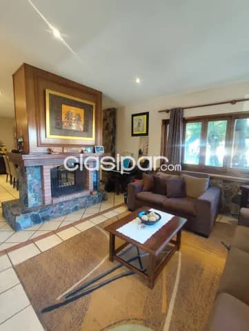 Residencia con piscina en Fernando de la Mora 1620 m2 — foto 3