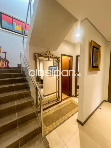 Villa Elisa, V. Mazzei: 360m2, categoría estreno, 3 suites, escritorio, jardín, piscina, foto 2