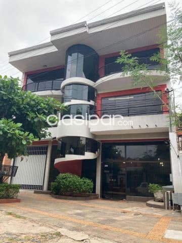 Departamento en lambare cod 4479