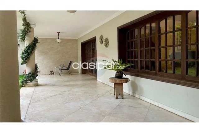 Hermosa casa a la venta en esquina, sobre la avda molas lopez — foto 2