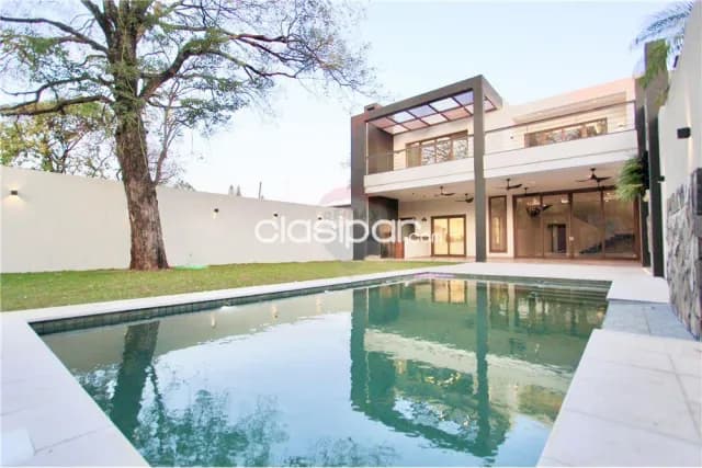 Hermosa residencia en los laureles — foto 2