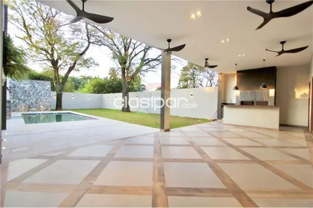 Hermosa residencia en los laureles — foto 5