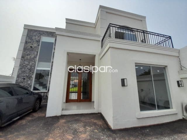 Casa en Luque barrio moracue cod 4592