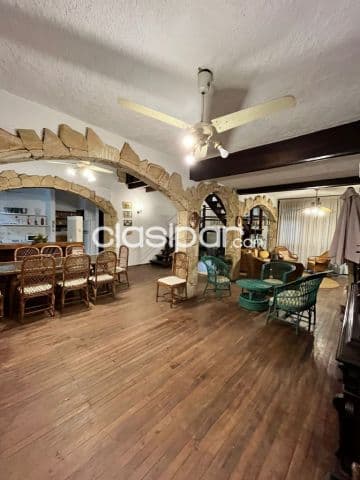 o Alquilo Casa de 1.399 m2 a Una Cuadra del Lago - CLHO6399171