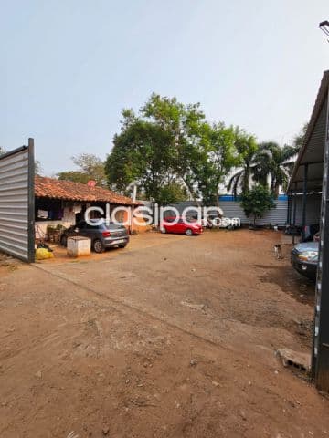 Propiedad con salones comerciales y departamentos en Villa Elisa zona Colegiales, foto 1