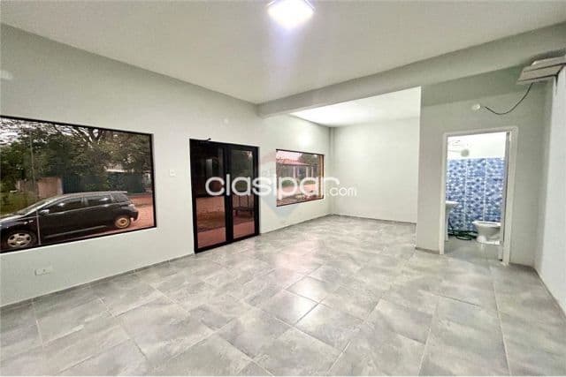 Local comercial a estrenar en limpio — foto principal