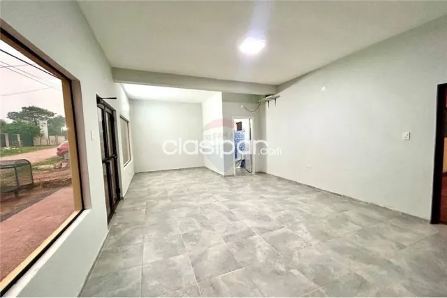 Local comercial a estrenar en limpio — foto 3
