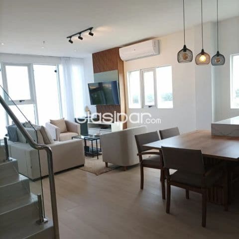 departamento amoblado en el ed. 25 HomeApart: 2 habitaciones y 3 baños — foto 1
