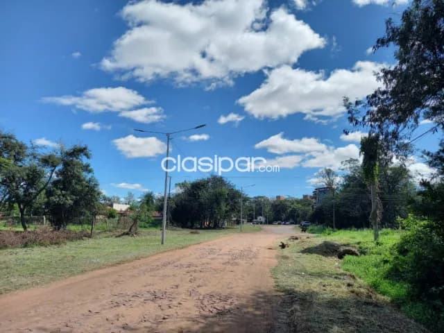Oportunidad de Inversión en el Centro de Ñemby - 3 terrenos juntos — foto 2
