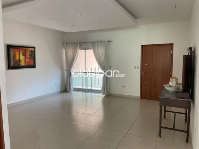 Hermosa casa en b. Herrera con piscina - tres dormit. En suites