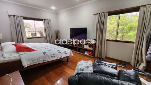 Casa en venta en Barrio Mburucuya, foto 1