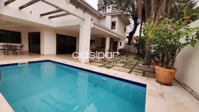 Casa en venta en Barrio Mburucuya, foto 3