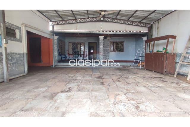 VENDE casa en Capiatá, zona Álamo — foto principal
