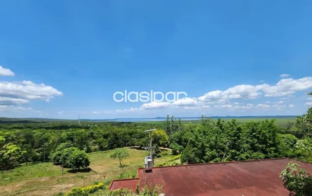 Terreno en venta sobre el lago, foto 3