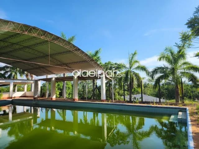 Terreno en venta sobre el lago, foto 4