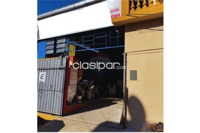 Casa con salon comercial en esquina 11 de diciembre, con gran potencial para proyect, foto 5