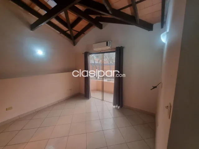 Duplex en fdo de la mora norte de tres dormitorios — foto 3