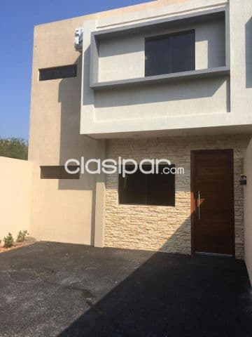 O vendo duplex en Luque zna cit cod 4713