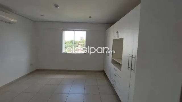 En alquiler deparamento de 2 habitaciones, foto 3