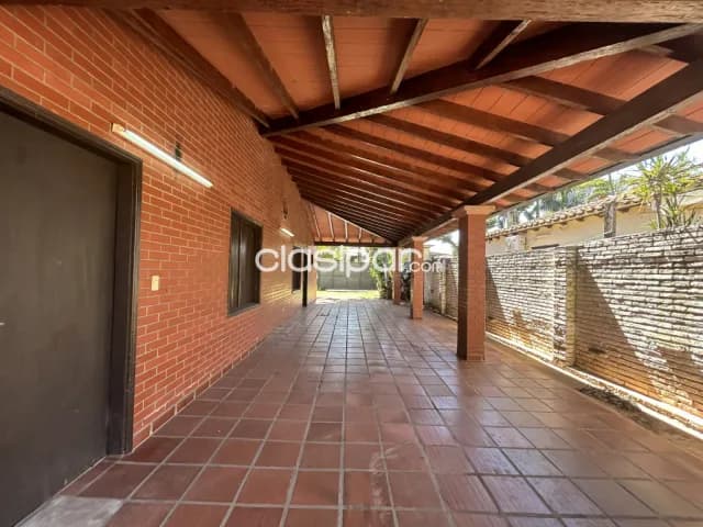 Terreno de 1000m2 con casa a Refaccionar o demoler en Fernando de la Mora Zona Sur, foto 2