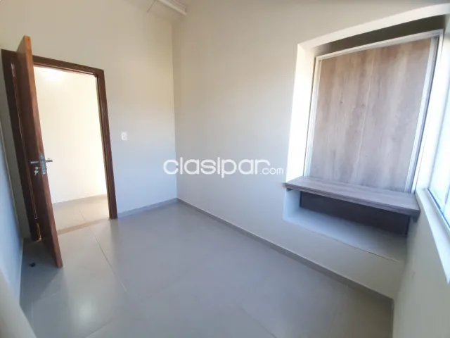 AMPLIO DUPLEX!! Ubicado en Luque Zona Super 6 - Laurelty — foto 3