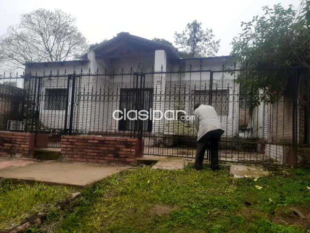 Casa familiar, con patio y jardin a 800 mts de la ruta jose felix estigarribia en caacupe — foto 4