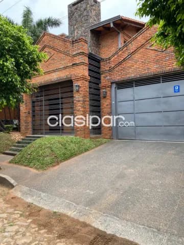 Ykua satí, goethe: Elegante casa duplex, 3 dormit, jardín, quincho, alta seguridad, foto 2