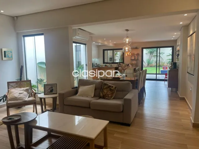 Bo Jara, prox. Col. Francés: Elegante residencia en pb, 3 suites + escritorio, amplio jard — foto 4