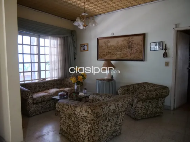 Villa Morra, Recoleta, oportunidad! 405m2, 4 dormit, quincho, jardín, 195.000 usd, foto 3